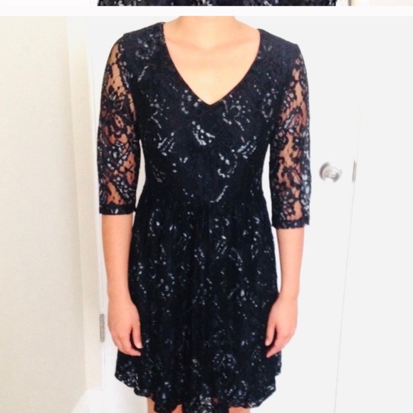 Kensie Lacy mini dress - Picture 6 of 8